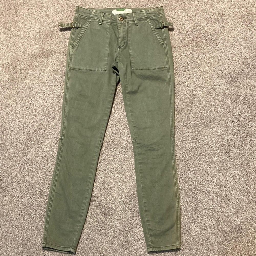 Anthropologie Green Cargo Style Skinny Pants - Adjustable Waist Straps